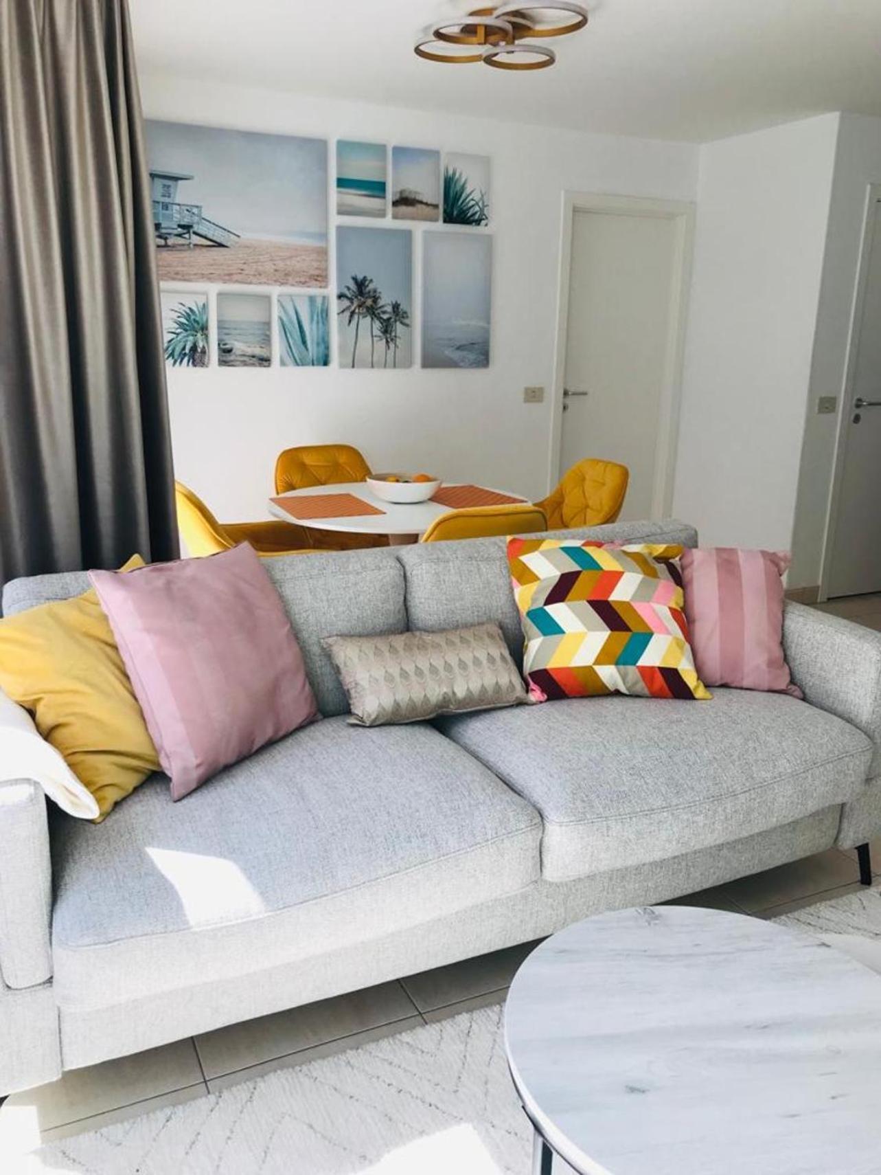 Urbanstay Suites - Beachfront Apartment In Knokke Dış mekan fotoğraf